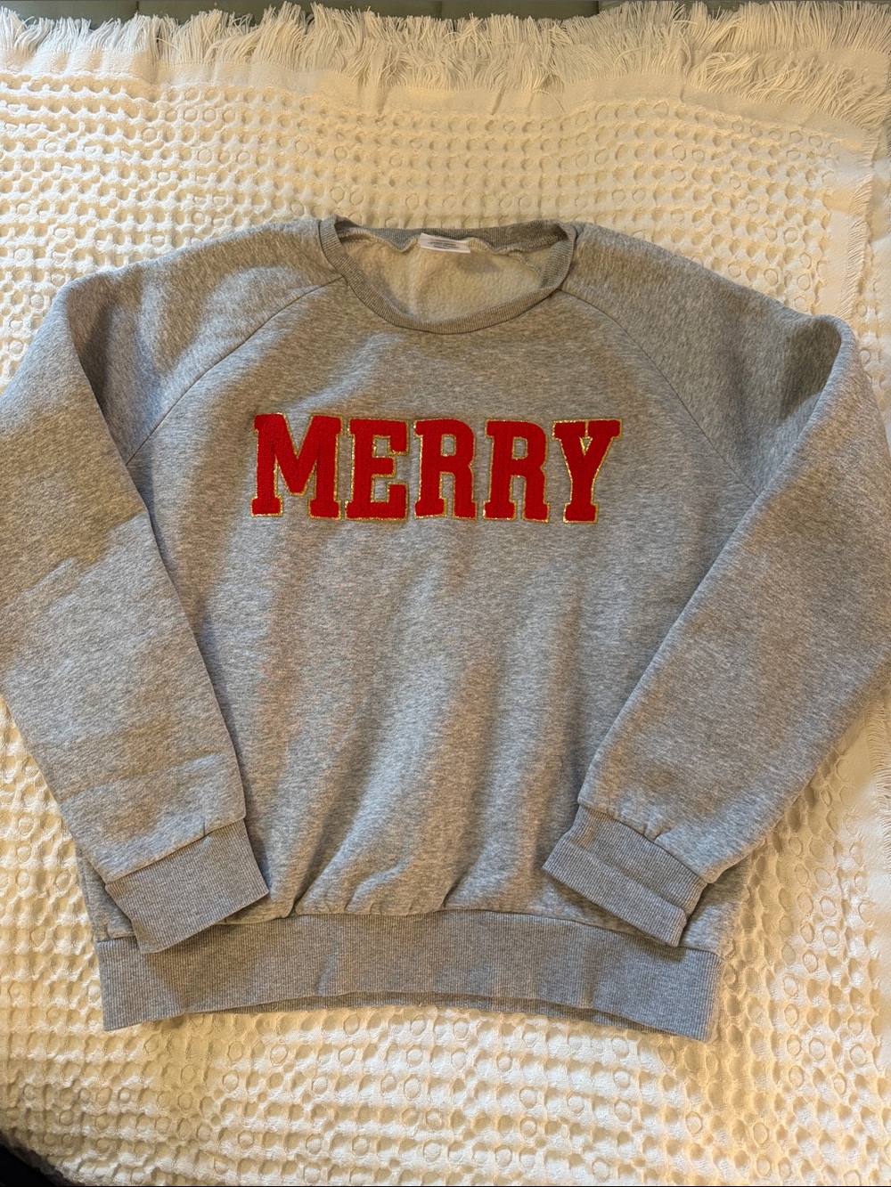 Gray "MERRY" Graphic Crewneck Sweatshirt - Women